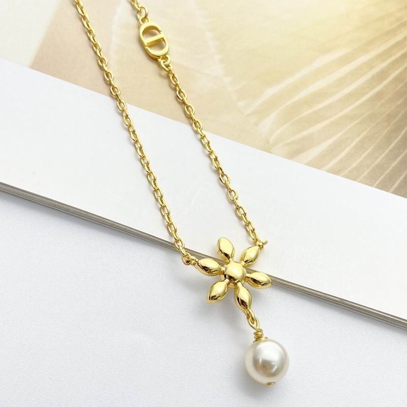 Dior Necklace 05yxh57